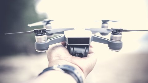 ¿ cómo aprender a volar un dron? la guía definitiva