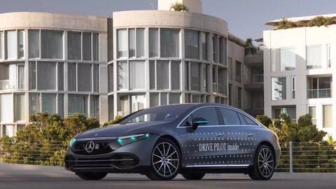mercedes pausa el desarrollo de su sistema de conduccion autonoma nivel 3