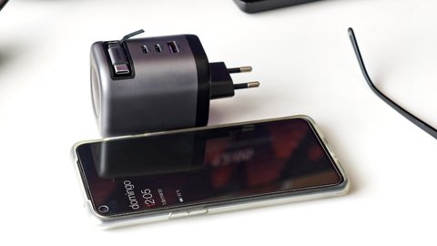 ugreen nexode 100w retractable ae 65587